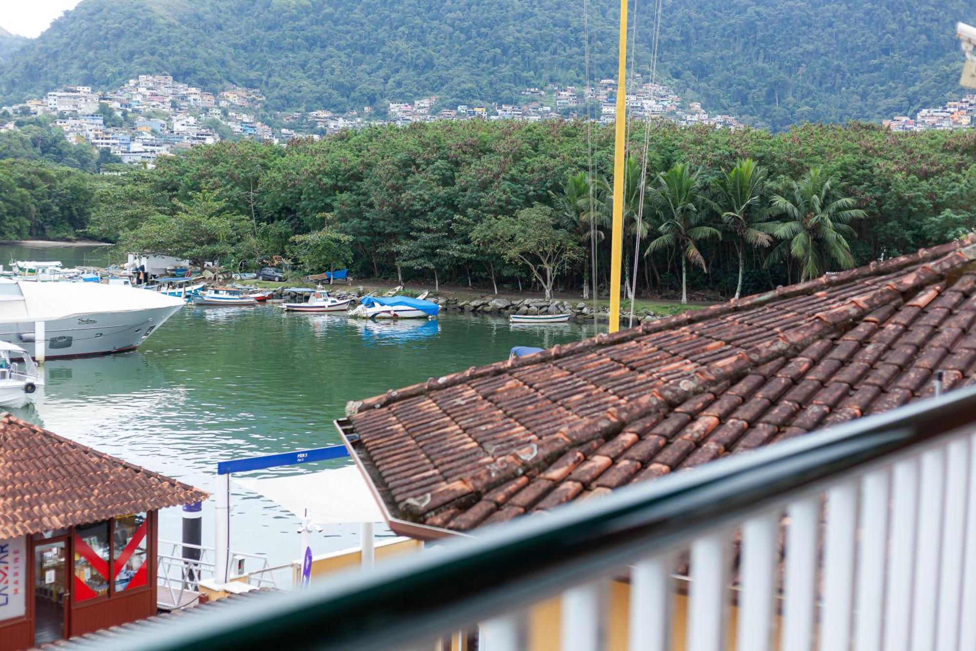 Shopping Piratas, Vista O Mar, Estacionamento